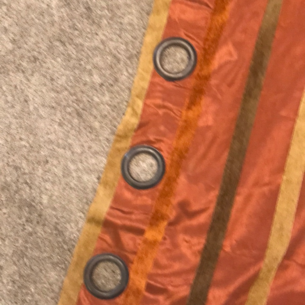 Curtains - Picture 2 of 5